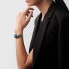 Montre Conquest Classic Cadran Bleu Bracelet Acier PVD rouge