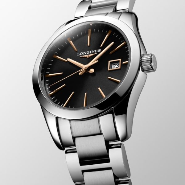 Montre Conquest Classic Cadran Noir Bracelet Acier