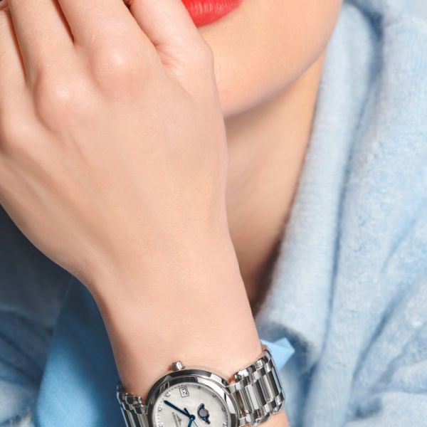 Montre Longines Primaluna Moonphase Cadran Nacre blanche Bracelet Acier