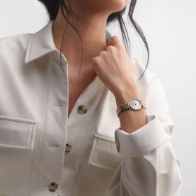 Montre La Grande Classique De Longines Cadran Nacre blanche Bracelet Revêtement PVD rouge