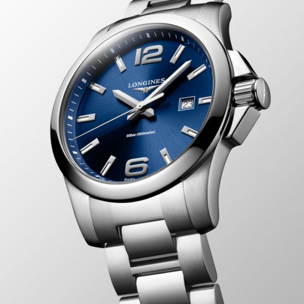 Montre Longines Conquest Cadran Bleu soleillé Bracelet Acier