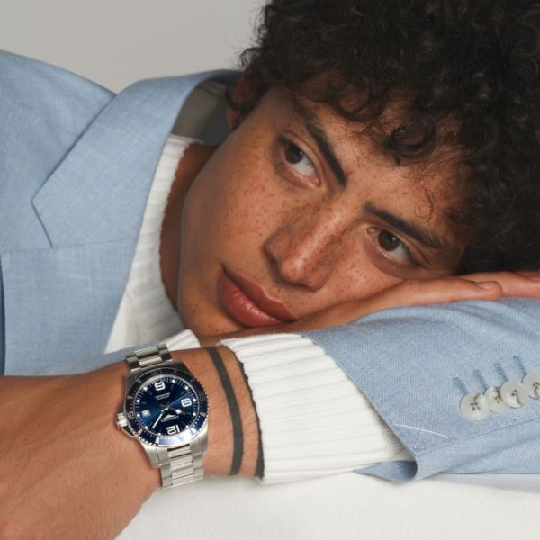 Montre Longines Hydroconquest Cadran Bleu soleillé Bracelet Acier