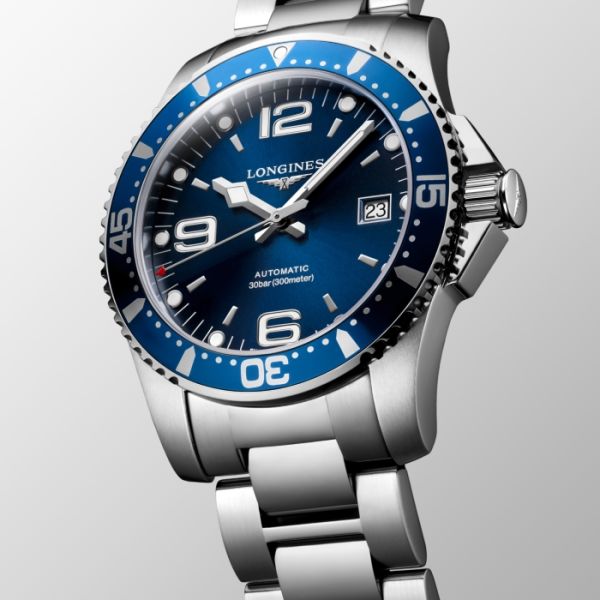Montre Longines Hydroconquest Cadran Bleu soleillé Bracelet Acier