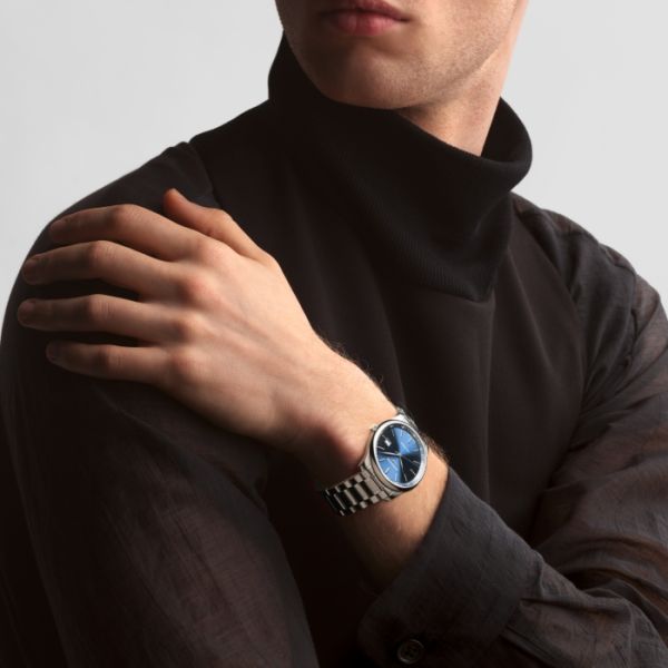 Montre Longines Master Collection Cadran Bleu soleillé Bracelet Acier
