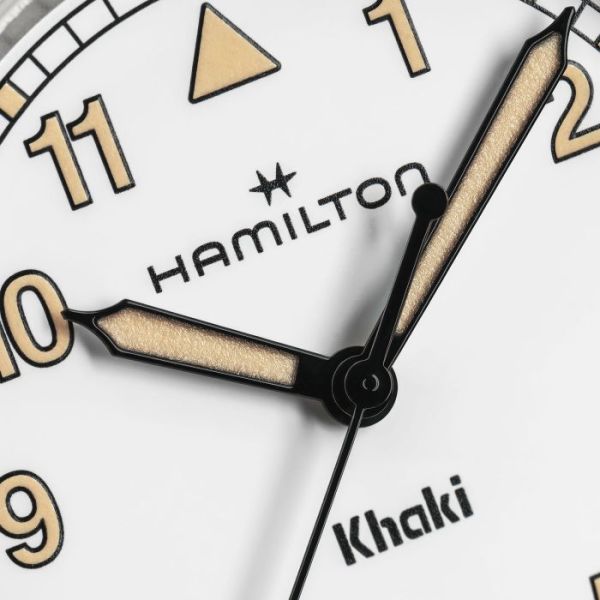 Montre Hamilton Khaki Field Quartz 33?mm Cadran Blanc