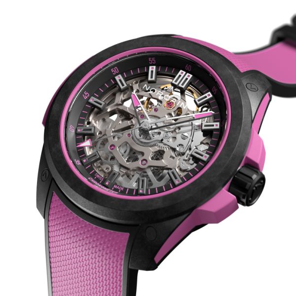 Montre Norqain Wild One Skeleton 39mm Hyper Pink Bracelet Caoutchouc