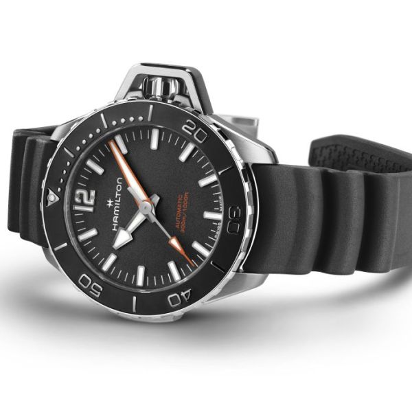 Montre Hamilton Khaki Navy Frogman Auto Cadran Noir