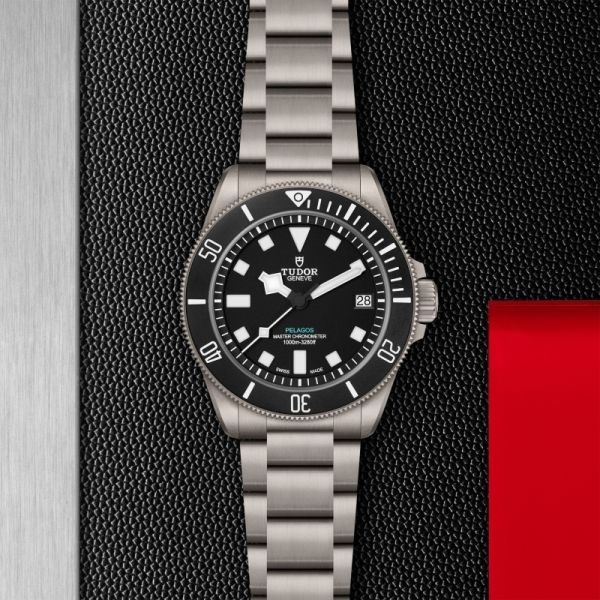 MONTRE TUDOR PELAGOS ULTRA 43 MM BRACELET TITANE