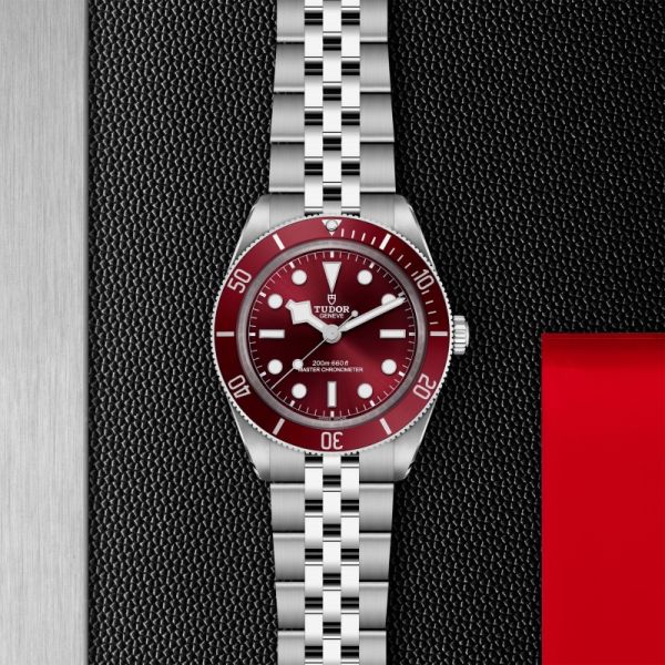 MONTRE TUDOR BLACK BAY 58 39 MM BRACELET ACIER