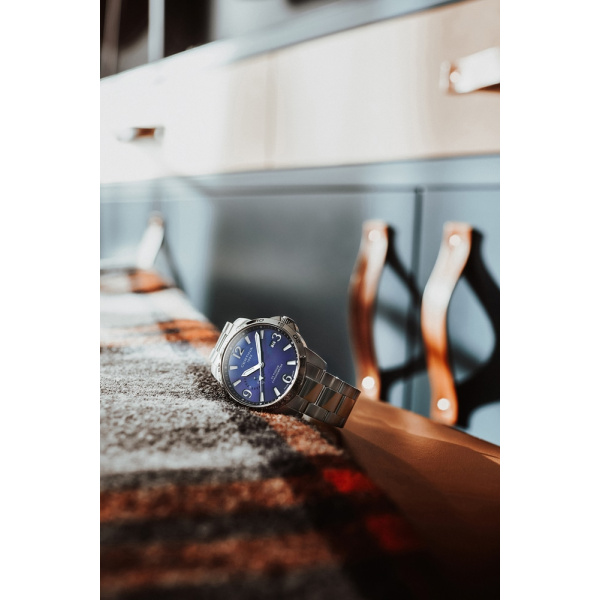Montre Certina DS Podium GMT Quartz Cadran Bleu