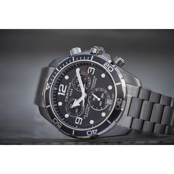 Montre Certina DS Action Chronograph Quartz Cadran Gris