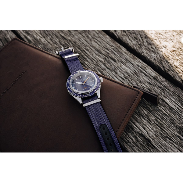 Montre Certina DS Super PH500M Automatique Cadran Bleu