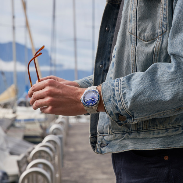 Montre Certina DS Action Quartz Cadran Bleu