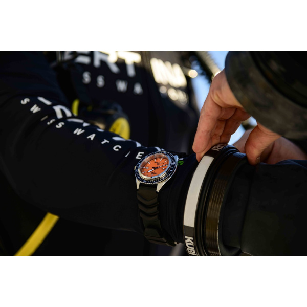 Montre Certina DS Super PH500M Automatique Cadran Orange