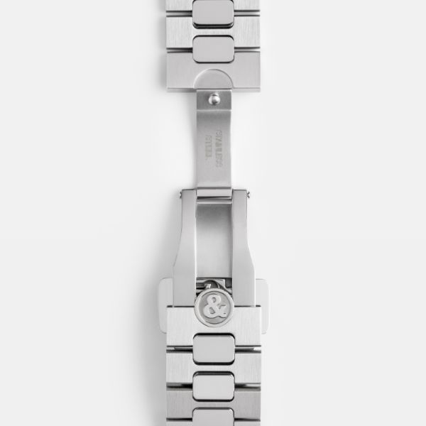 Montre BELL & ROSS BR-05 36 mm Ice Blue Steel