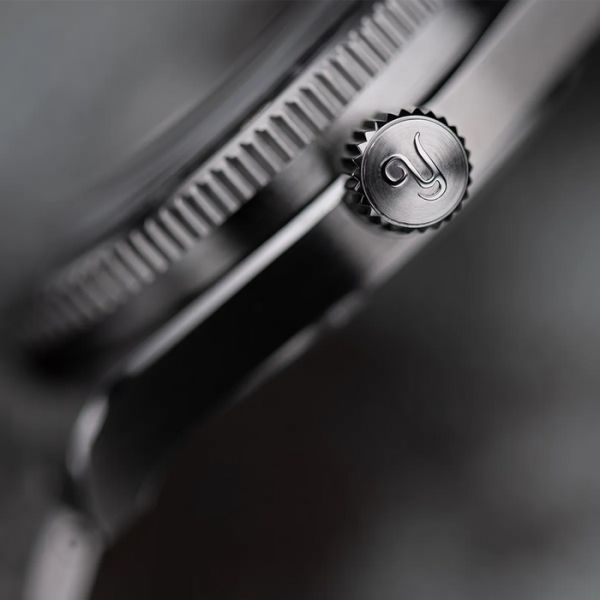 Montre Yema Skin Diver Slim CMM.20 Cadran Rouge