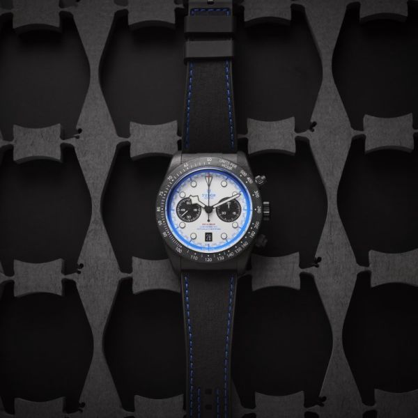 MONTRE HOMME TUDOR BLACK BAY CHRONO ACIER AVEC BRACELET EN ACIER