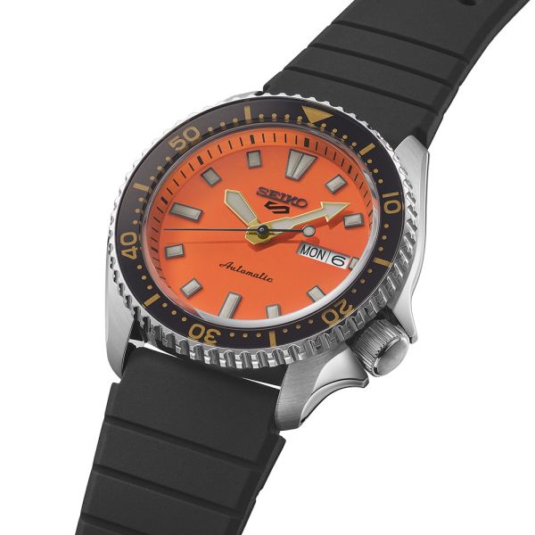 Montre Seiko 5 Sports SRPL83K1 Automatique cadran orange