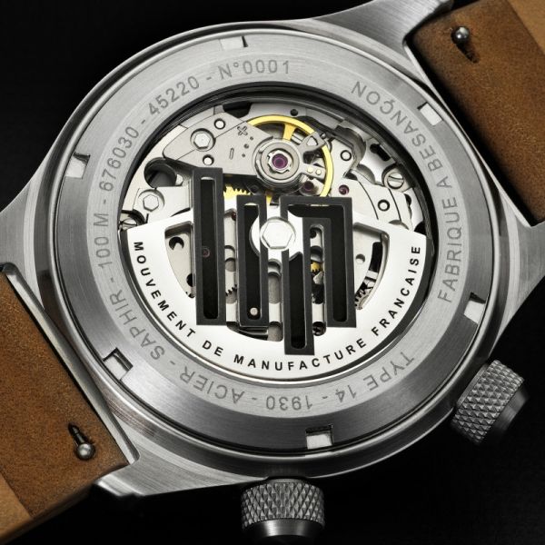 Montre Lip Type 14 41mm Automatique Cadran Noir Bracelet Cuir