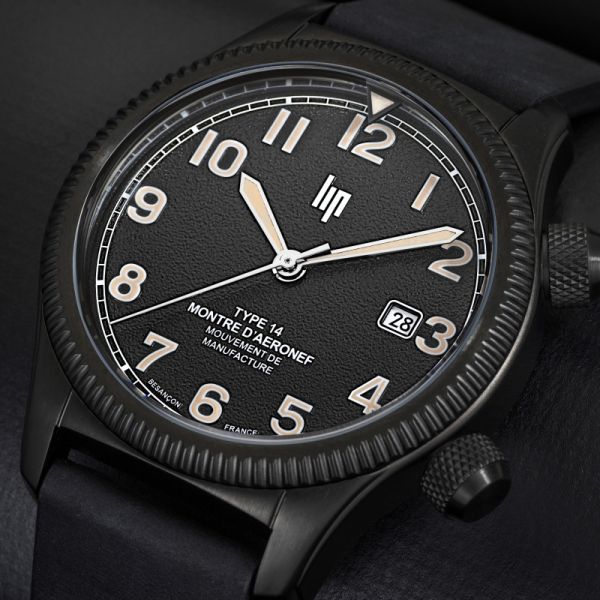 Montre Lip Type 14 41mm Automatique Cadran Noir Bracelet Cuir PVD Noir