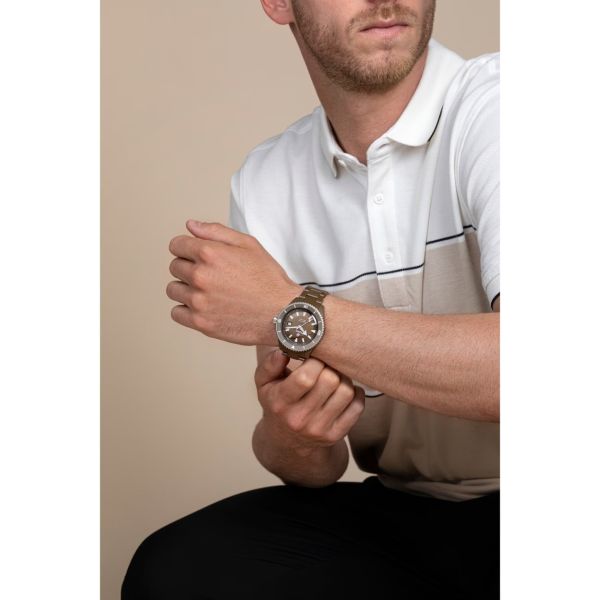 Montre Rado Captain Cook High-Tech Ceramic Diver 43 mm