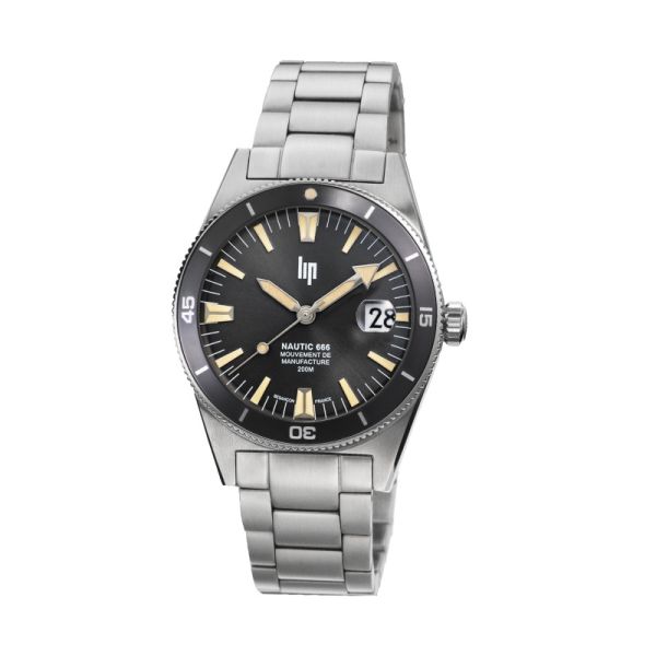 Montre LIP Nautic 666 Manufacture Cadran Gris Bracelet Acier