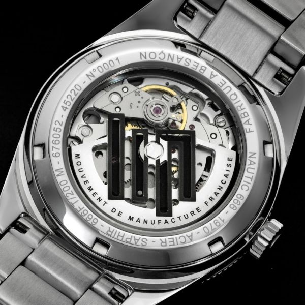 Montre LIP Nautic 666 Manufacture Cadran Bleu Bracelet Acier