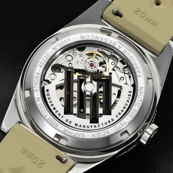 Montre LIP Nautic 666 Manufacture Cadran Gris Bracelet Beige