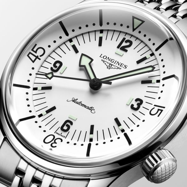 Montre Longines Legend Diver Cadran Blanc Bracelet Acier 39mm
