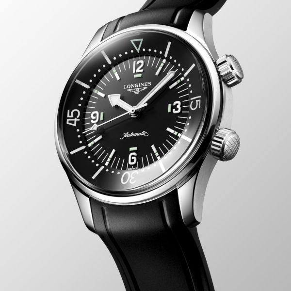 Montre Longines Legend Diver Cadran Noir Bracelet Caoutchouc 39mm