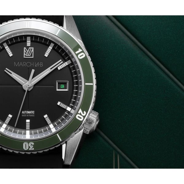 Montre March LA.B Bonzer Automatique Cadran Mars Acier Brossé 3 Maillons