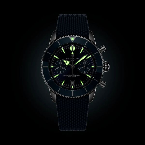 Montre Breitling SuperOcean Heritage B01 Chrono 42mm Cadran Bleu Bracelet Caoutchouc Bleu