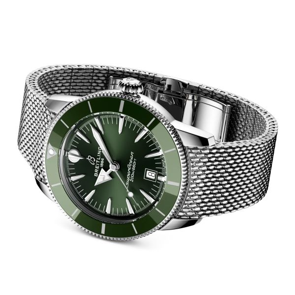 Montre Breitling SuperOcean Heritage B31 Auto 44mm Cadran Vert Bracelet Acier