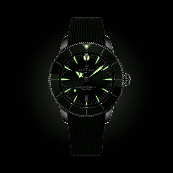 Montre Breitling SuperOcean Heritage B31 Auto 44mm Cadran Vert Bracelet Caoutchouc Vert