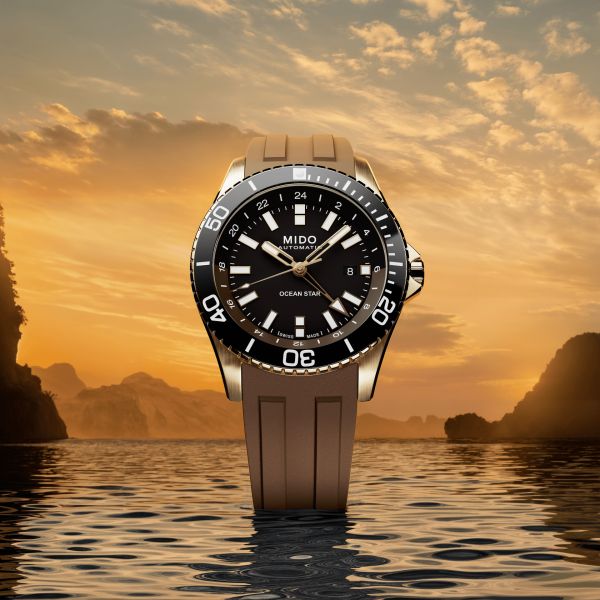 Montre Mido Ocean Star GMT Cadran Noir Bracelet Caoutchouc Brun