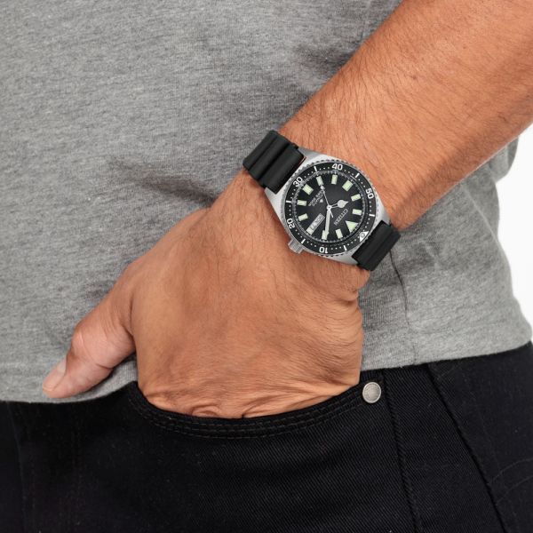 Montre Citizen Promaster Marine Challenge Diver Automatic Cadran Noir