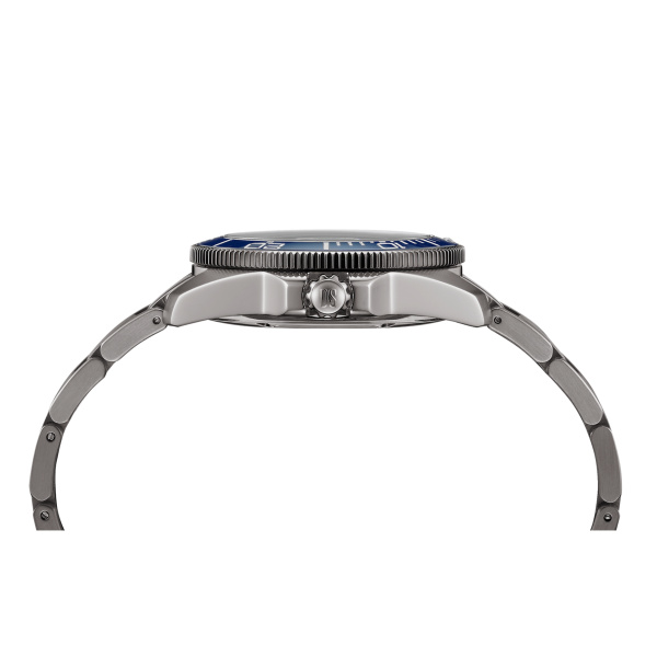 Montre Certina Montre Homme Automatique Bleu Titane Automatique Cadran Bleu