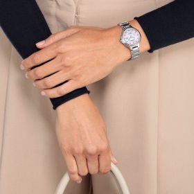 Montre Citizen Ladies Super Titanium Elegant Eco-drive Cadran Noir