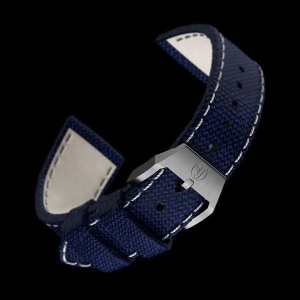 Montre Yema Flygraf CPA10 Manufacture Bleu Bracelet Canvas