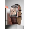 Montre Frederique Constant Classics Carrée Cadran Saumon Bracelet Cuir