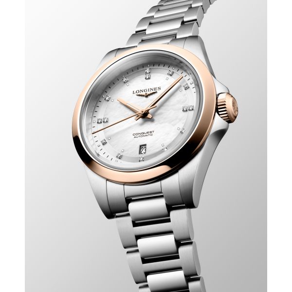 Montre Longines Conquest 30mm Automatique Cadran Nacre blanche Bracelet Acier