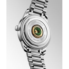 Montre Conquest Heritage 40mm Automatique Cadran Vert laqué poli Bracelet Acier