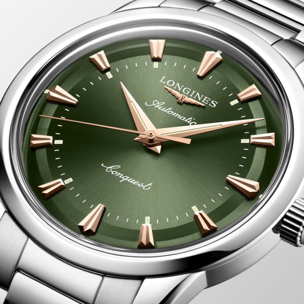 Montre Conquest Heritage 40mm Automatique Cadran Vert laqué poli Bracelet Acier