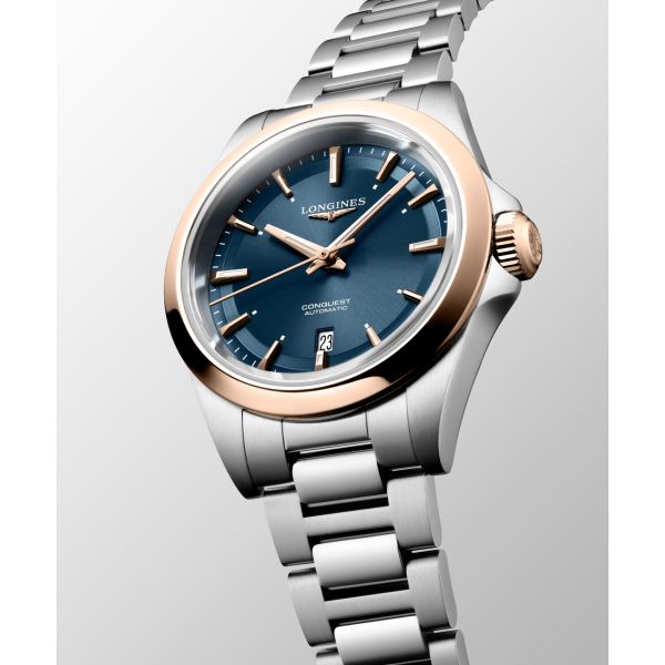 Montre Longines Conquest 30mm Automatique Cadran Bleu soleillé Bracelet Acier
