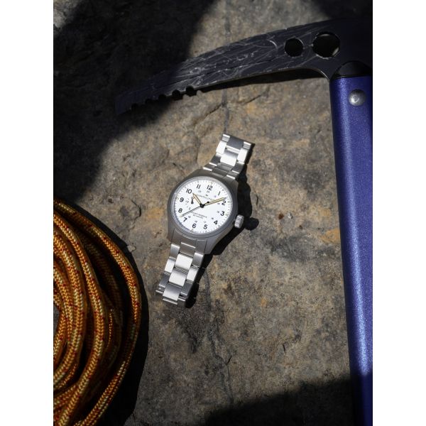 Montre Hamilton Khaki Field Mechanical Power Reserve 40mm Cadran Blanc