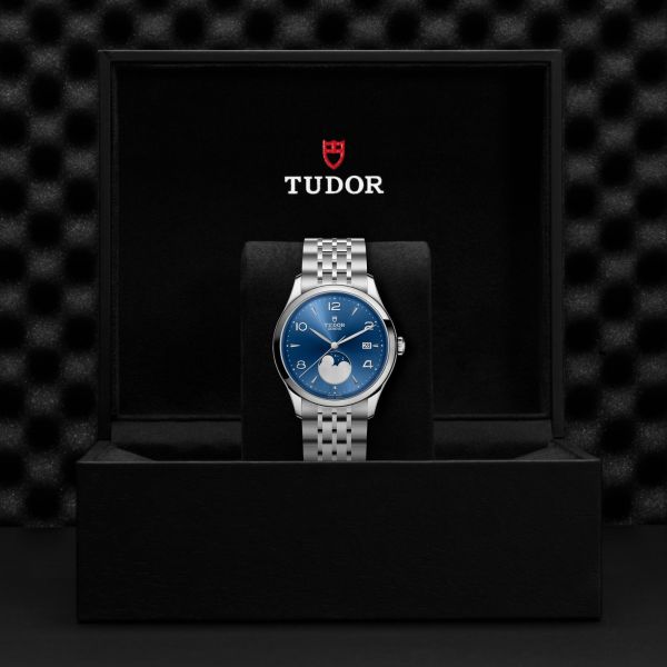 MONTRE TUDOR 1926 LUNA CADRAN BLEU BRACELET ACIER