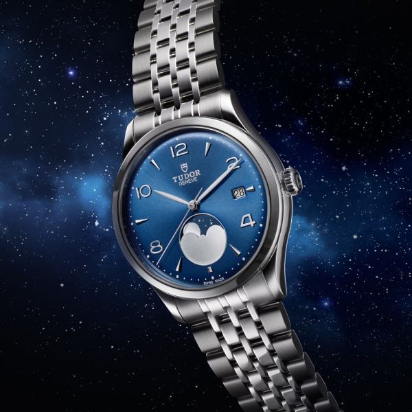 MONTRE TUDOR 1926 LUNA CADRAN BLEU BRACELET ACIER