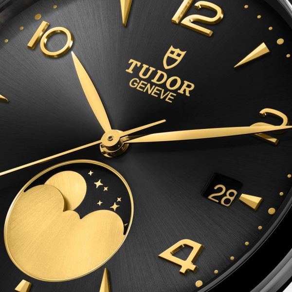 MONTRE TUDOR 1926 LUNA CADRAN NOIR BRACELET ACIER
