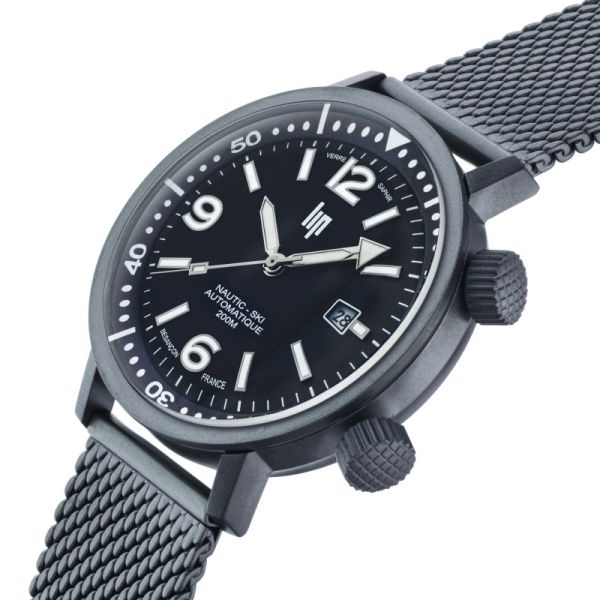 Montre LIP Nautic-ski Automatique Cadran Noir Bracelet Acier