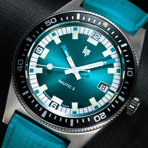Montre LIP Nautic 3Automatique Cadran Bleu Bracelet Caoutchouc vulcanisé